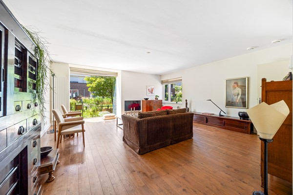 Medium property photo - Beekjufferhof 9, 2492 RD The Hague